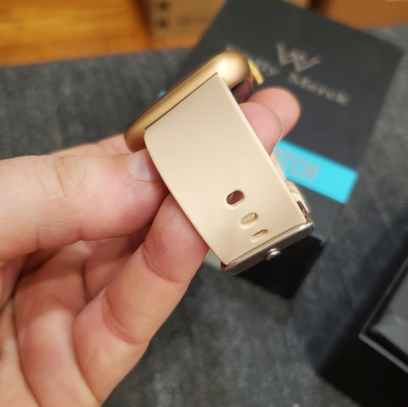 Welly Merck Smart Watch, 1.83" Fitness Smart Watch for Android/iOS Phones-Gold - Picture 10 of 11